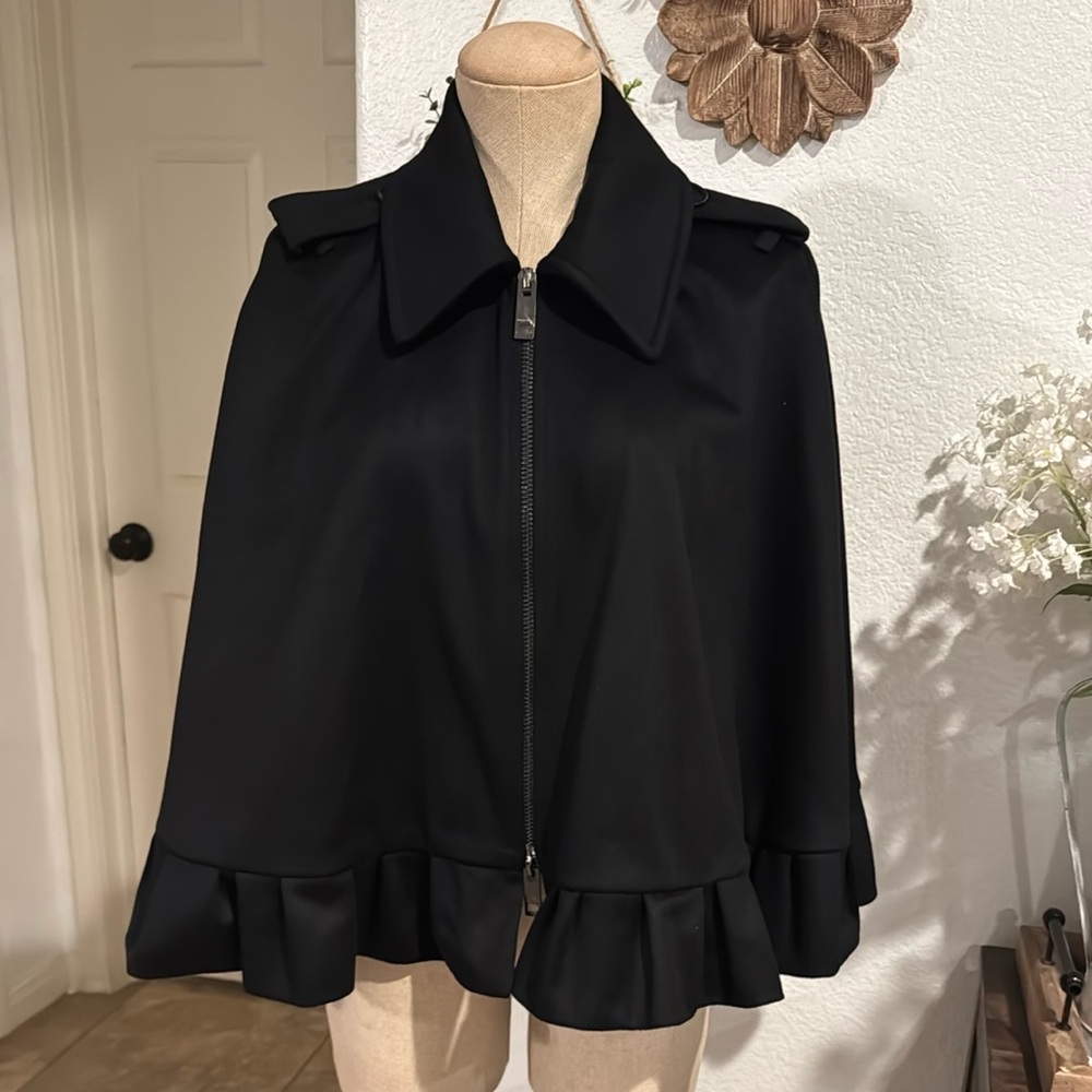 Burberry cape size small